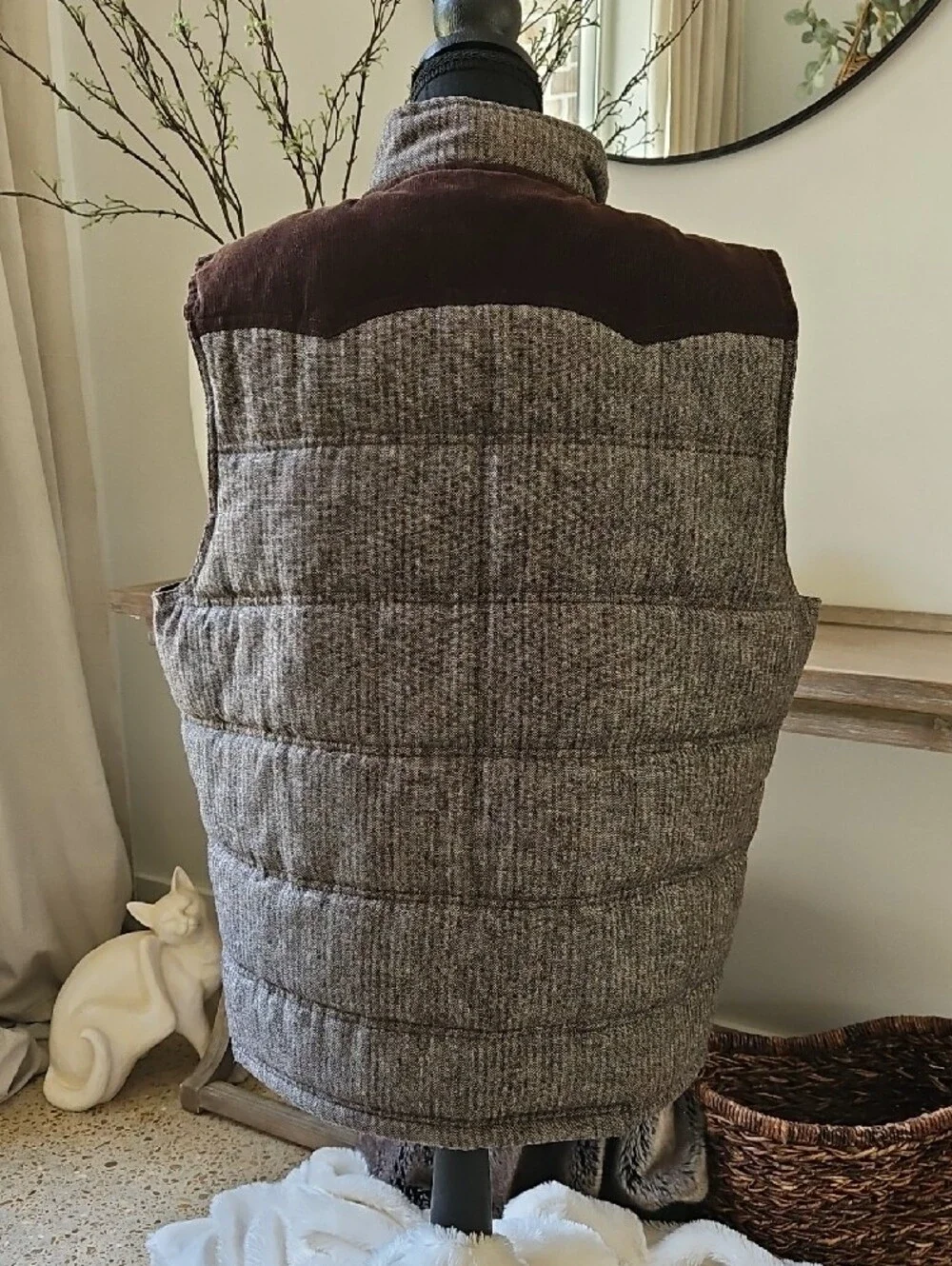 American Rag Men's Quilted Brown & Taupe Puffer Vest